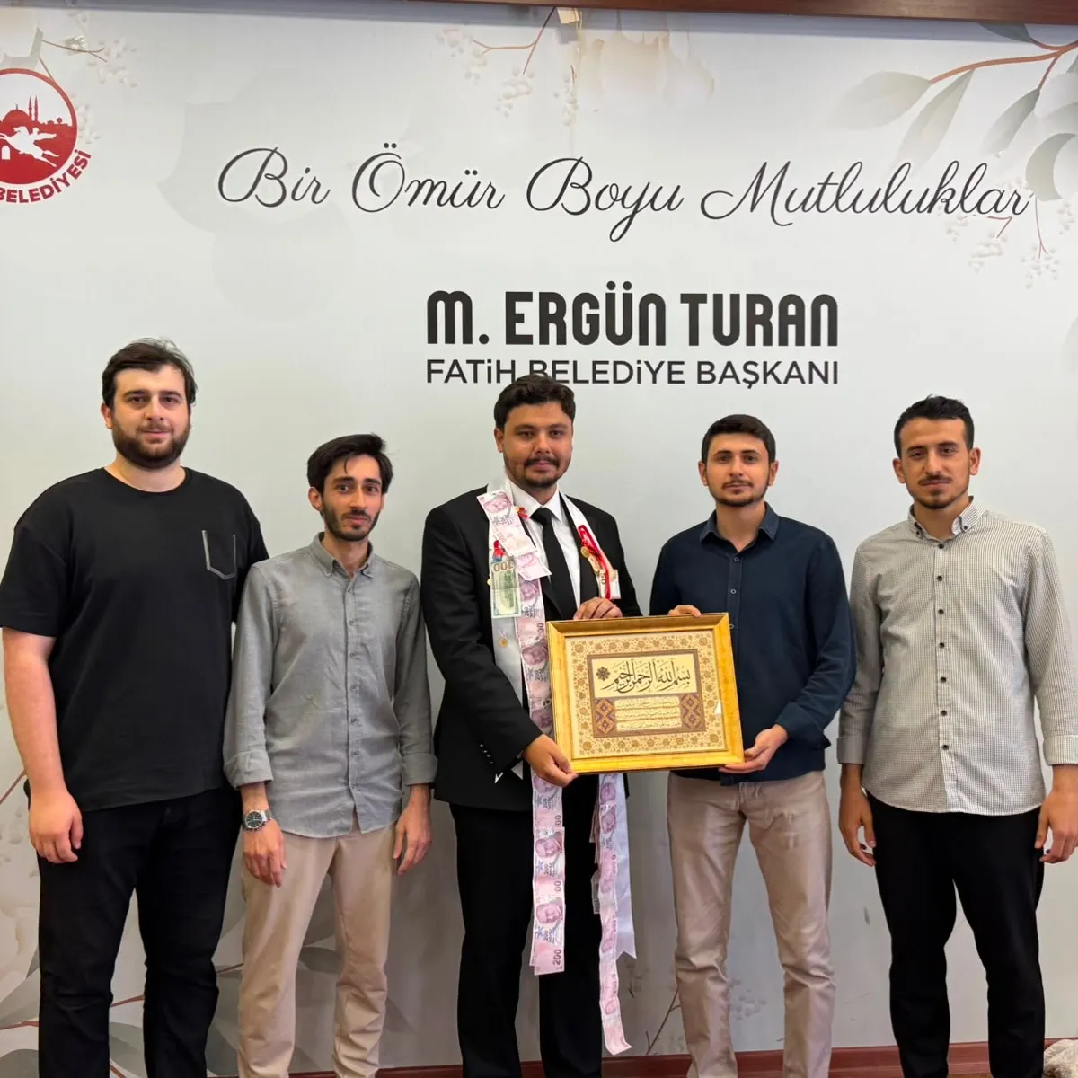 Komisyon üyelerimiz ile birlikte, üniversite komisyonu mezunlarımızdan Üsame Emrebaş…