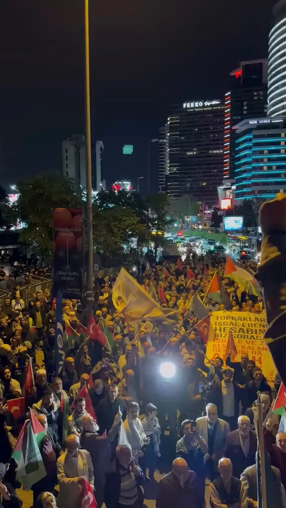 Sumud İçin Meydanlardayız!!