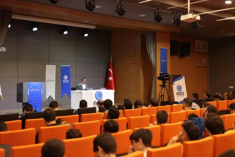 Akademi 4Fakülte Açılış Konferansı fotoğraf 3