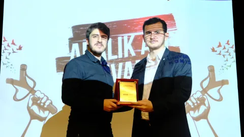 Aralık Ayı Divanı fotoğraf 4