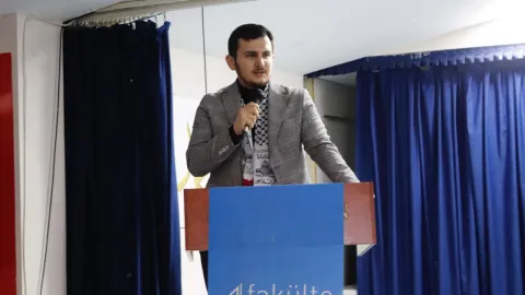 Mart Ayı Divanı fotoğraf 2