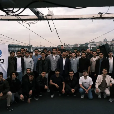 Kampüsler Bizimle Güzel fotoğraf 5