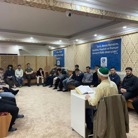 Kampüsler Bizimle Güzel fotoğraf 1