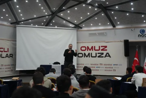 İnançlı Kadrolar Omuz Omuza fotoğraf 2