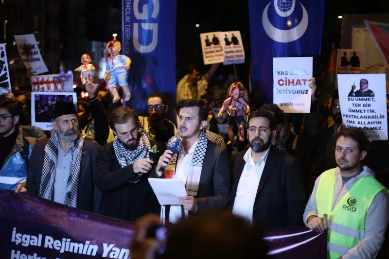 İngiltere Konsolosluğu Önünde Haykırıyoruz!