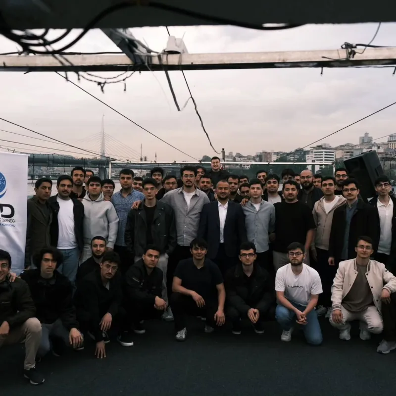 Kampüsler Bizimle Güzel